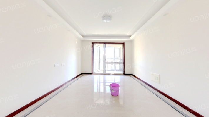 中海御湖二手房实景图