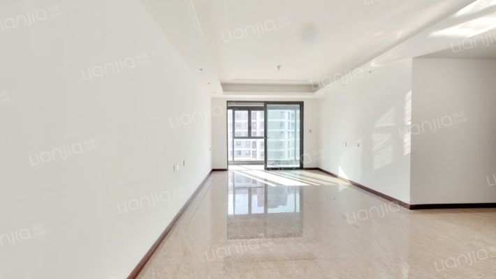 天鹅港华庭二区二手房实景图