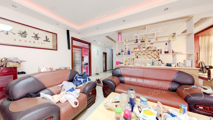 金汇湖景花园二手房实景图