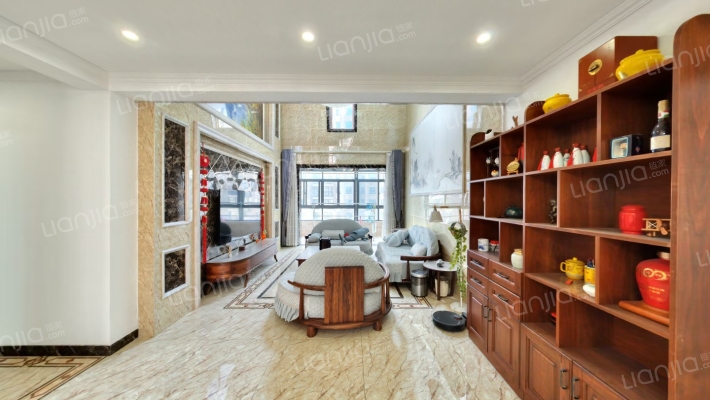 绿地一期卡莎公馆二手房实景图