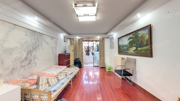 银桥花园二手房实景图