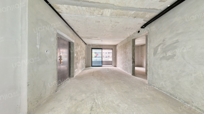 鼎仁天越二手房实景图