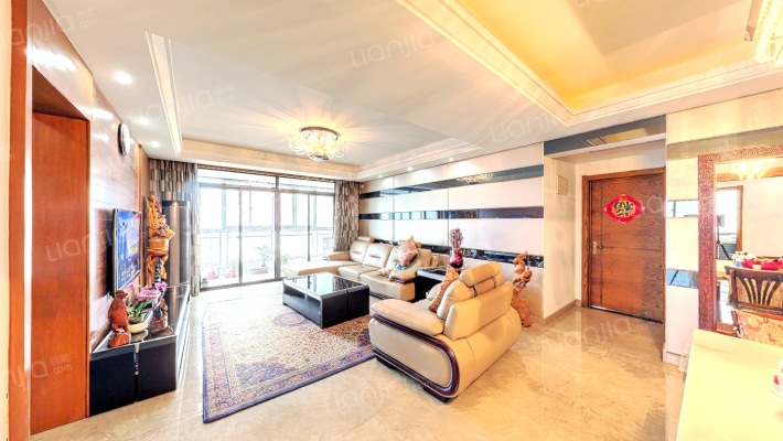 绿地海顿公馆C二手房实景图