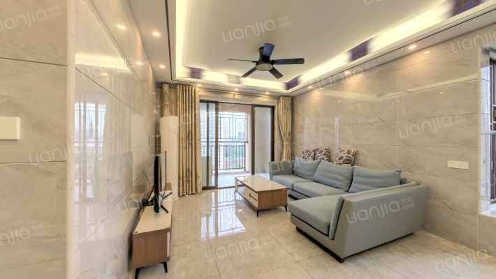 建曙高尔夫1号二手房实景图