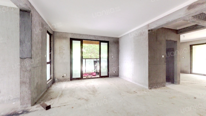 尚东名邸二手房实景图