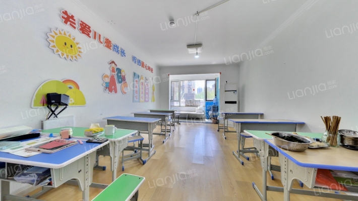赵家滩村安置楼项目二手房实景图