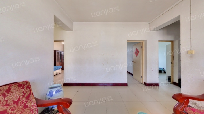 蓝天集团家属院（雪松大道）二手房实景图