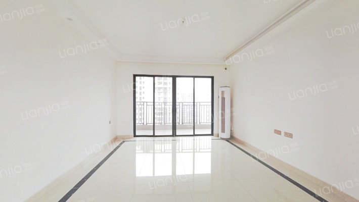 保利中央公园二手房实景图