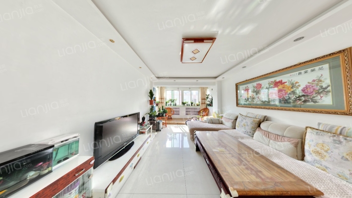 隆德佳苑二手房实景图