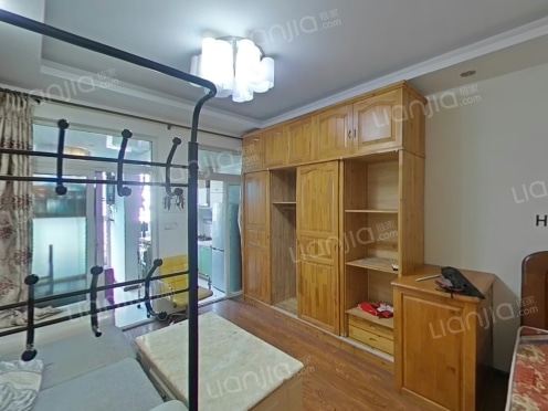 整租·东方巴塞 1室1厅 南/西南