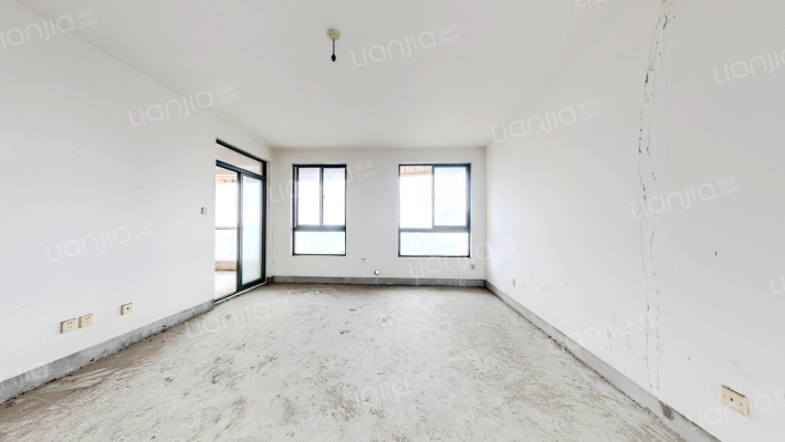 中天碧云二手房实景图