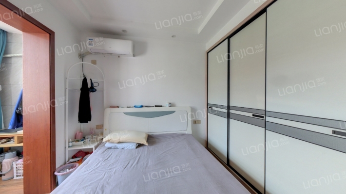 崧镇北路二手房实景图