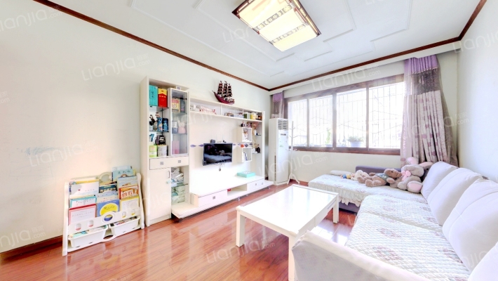 司法局宿舍二手房实景图