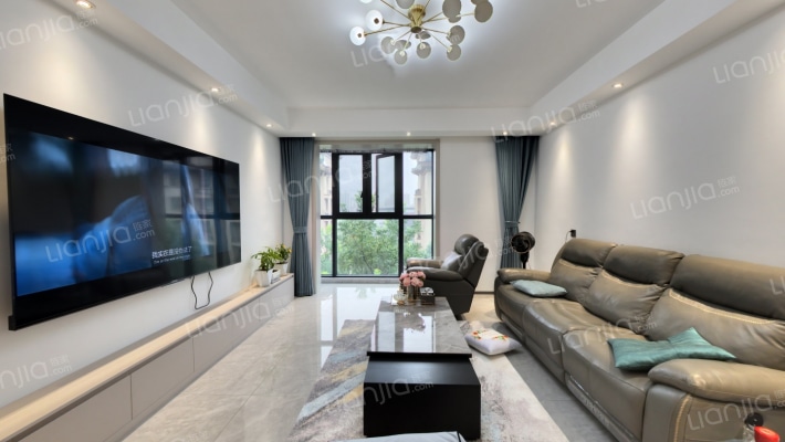 天中上境I期二手房实景图