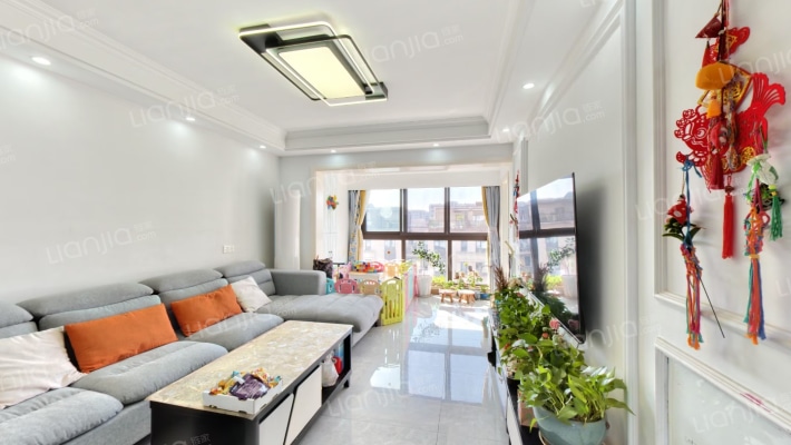 中南菩悦锦庭二手房实景图