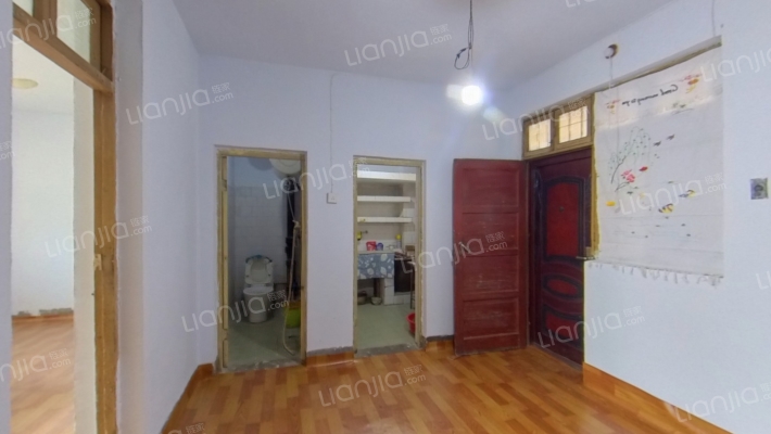 兴州厂家属院二手房实景图