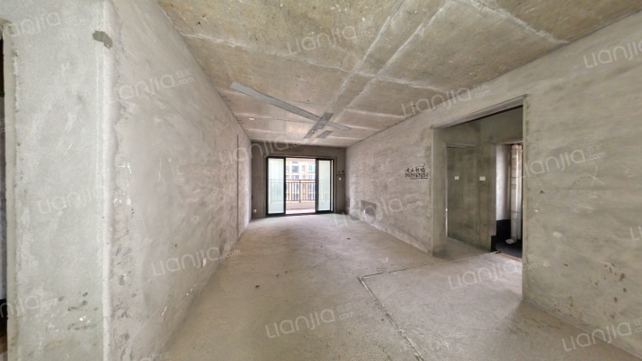 中建亮月湖澜苑二手房实景图