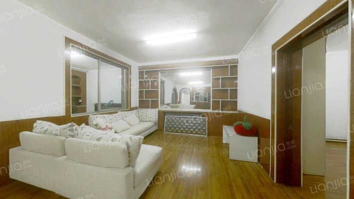 北塔花园小区二手房实景图