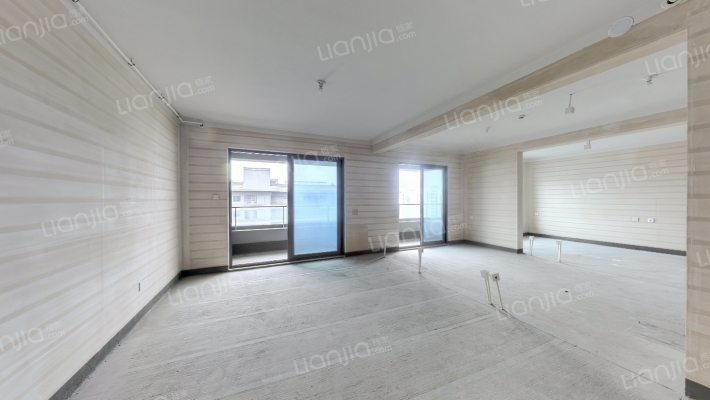 建发天悦云庐二手房实景图