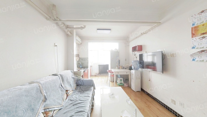 服装厂宿舍二手房实景图