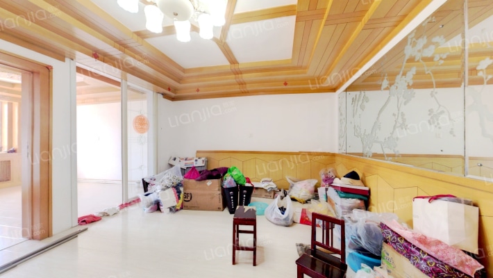 功勋街（胜利桥北商圈）二手房实景图