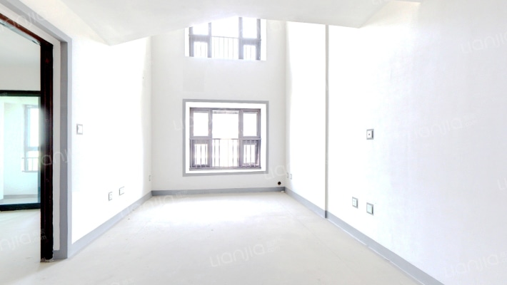 建发泱著二手房实景图