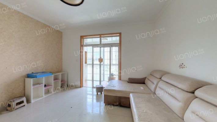 栖凤佳苑二手房实景图