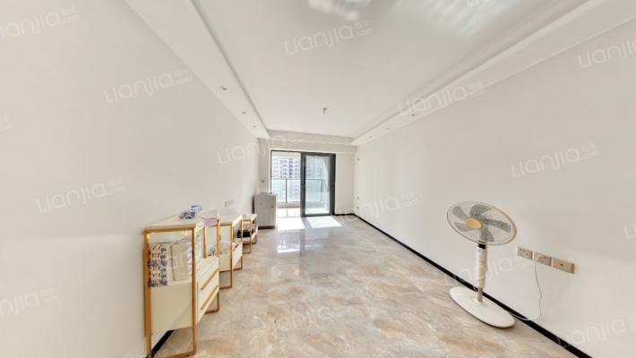 保利天汇左岸二手房实景图