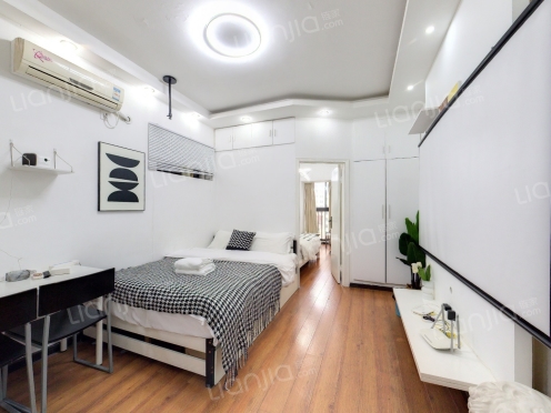 整租·卡萨国际公寓 1室1厅 东南