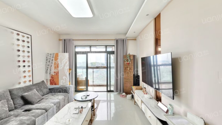 东衡槟城二手房实景图