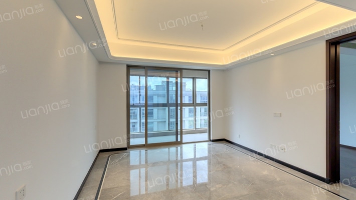 荣安堂樾庄二手房实景图