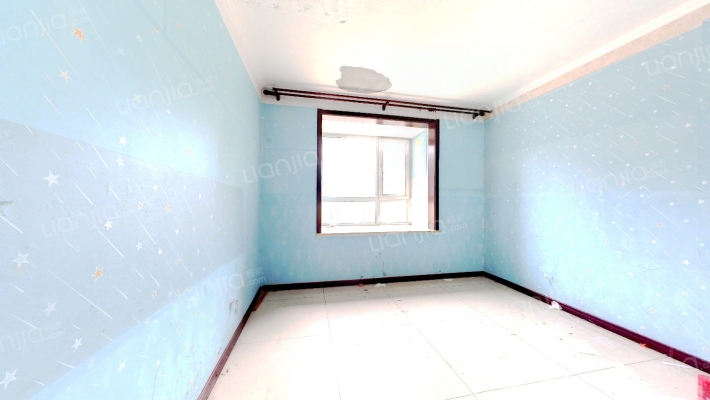 东港龙城三期优仕名苑二手房实景图