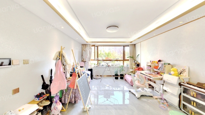 睿泽府二手房实景图