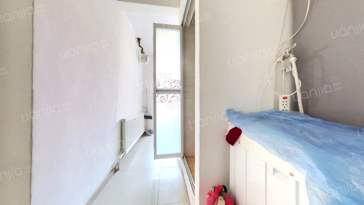 光辉小区二手房实景图