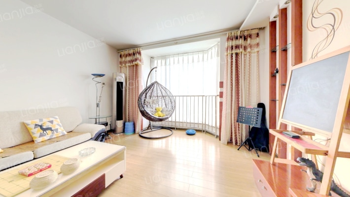 润嘉花园二手房实景图