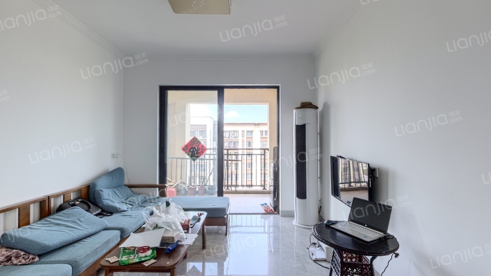 海南绿地城润园二手房实景图