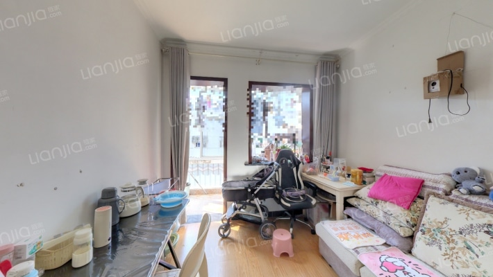 航鑫家苑二手房实景图