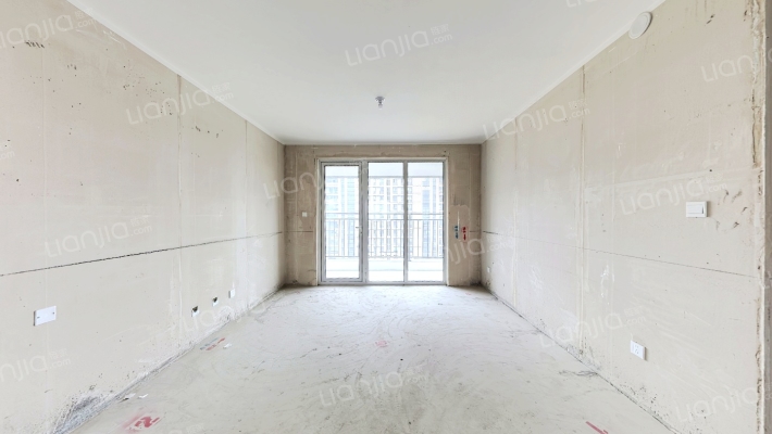 德惠灵山秀水二手房实景图