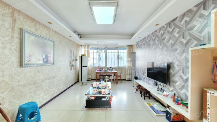 安达维修站家属院二手房实景图