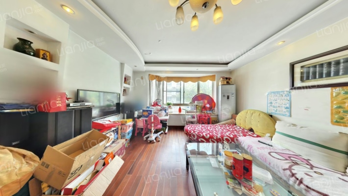 富贵花园二手房实景图