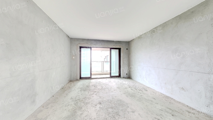 蔚蓝四季二手房实景图