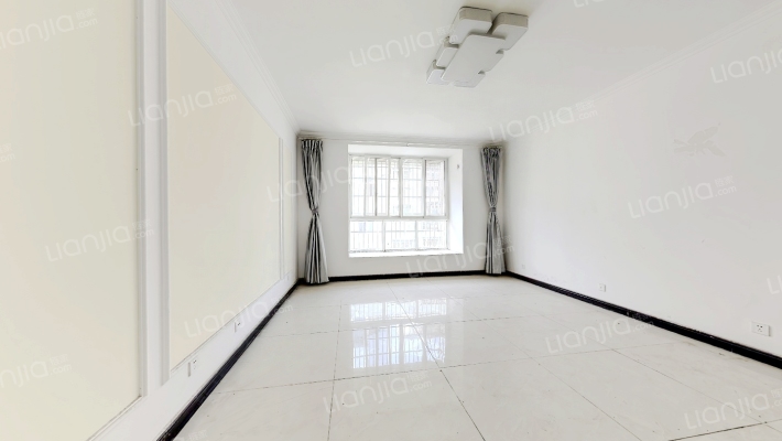 洛河小区B区二手房实景图