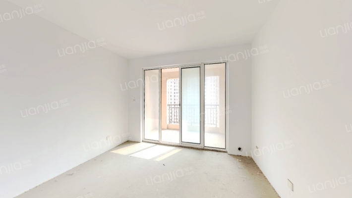 中南世纪城一期二手房实景图