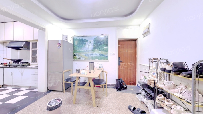 新德小区二手房实景图