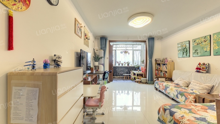 幸福嘉园，一梯两户，小高层，带装修，品质高-客厅