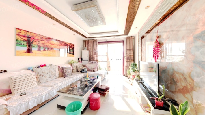 恒达孔雀城二手房实景图