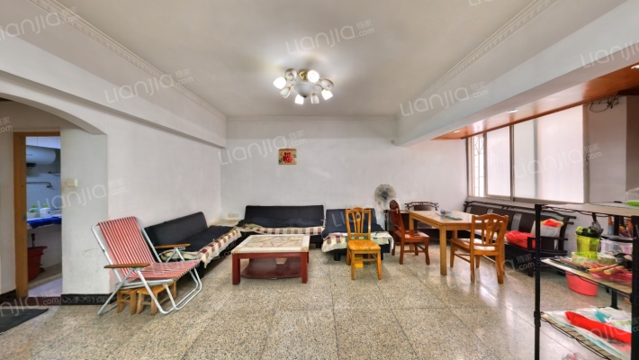 香江苑二手房实景图