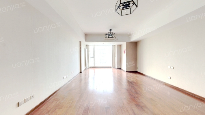 新世界名泷二手房实景图