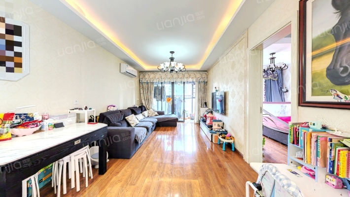 绿地香树花城D区二手房实景图