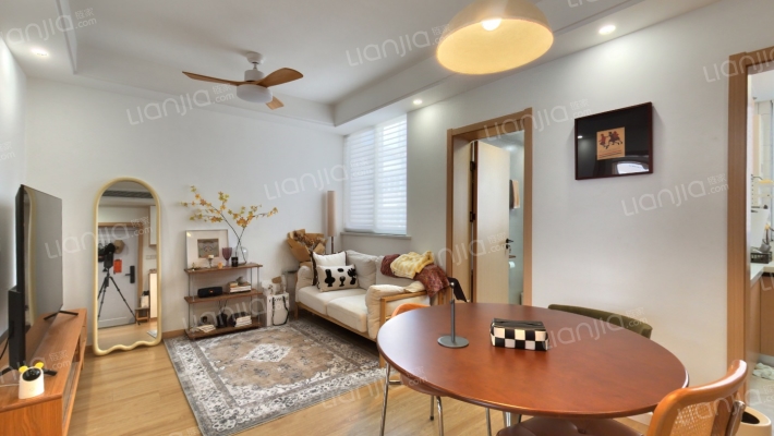 莲花新村七区二手房实景图